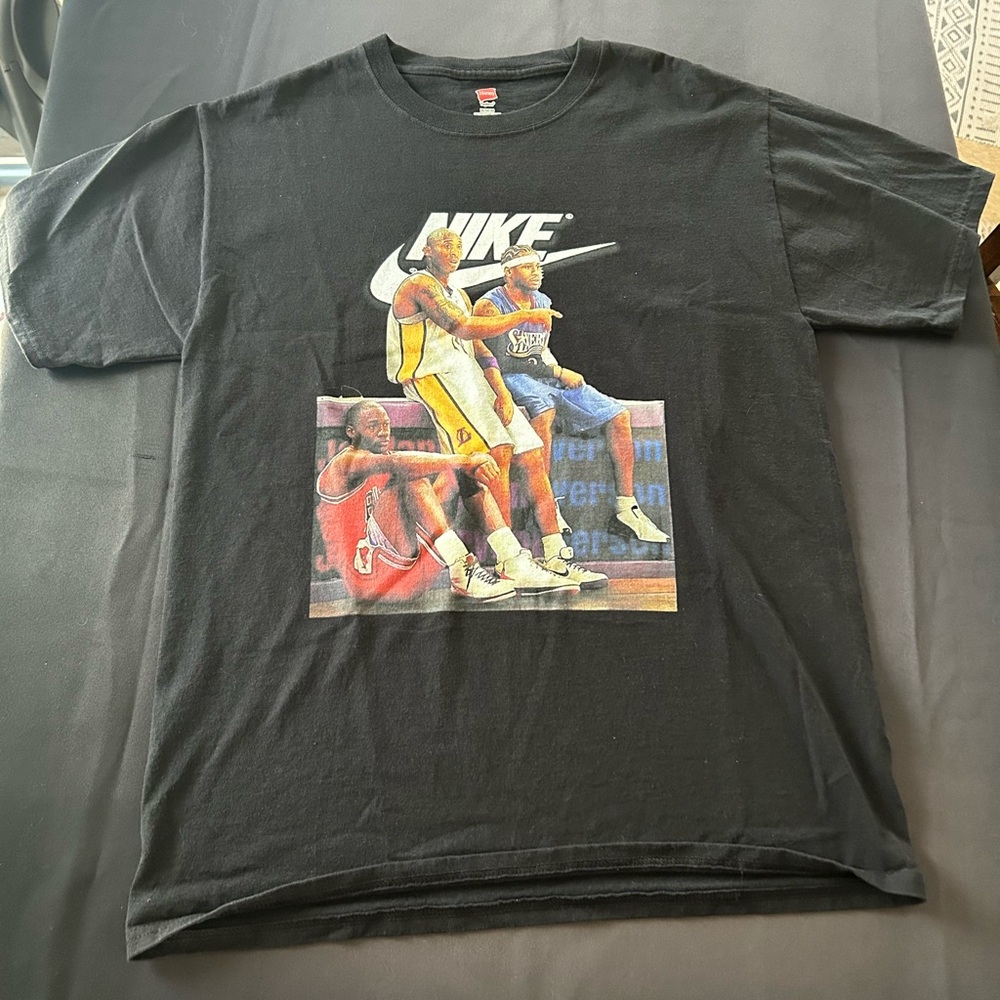 Men’s Black Graphic Tee